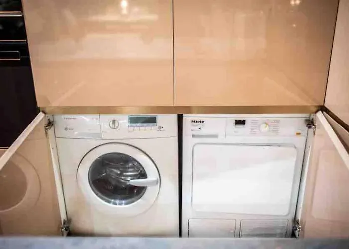 A&k Cozy Art 1 דירה וארנה